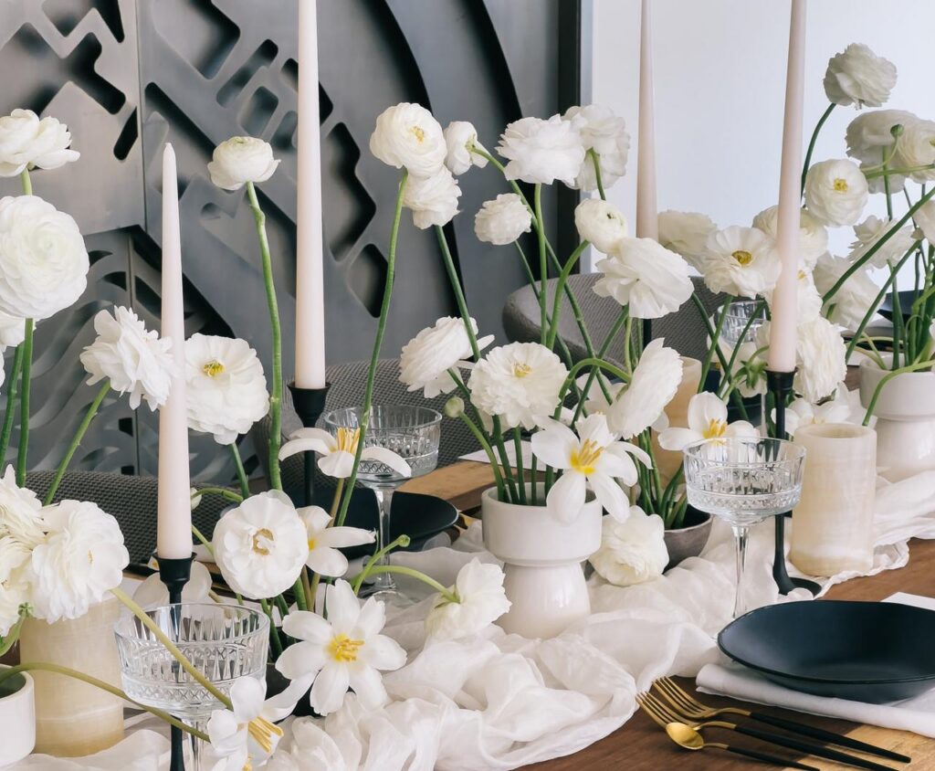 Wedding Reception Flowers: Designing for a Room Full of People

